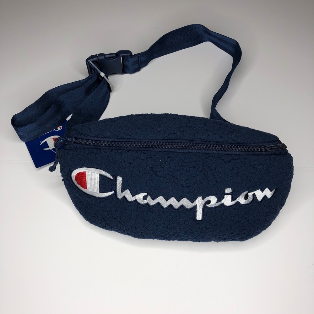 Champion Sherpa Prime Sling Bag - Picture 3 of 8